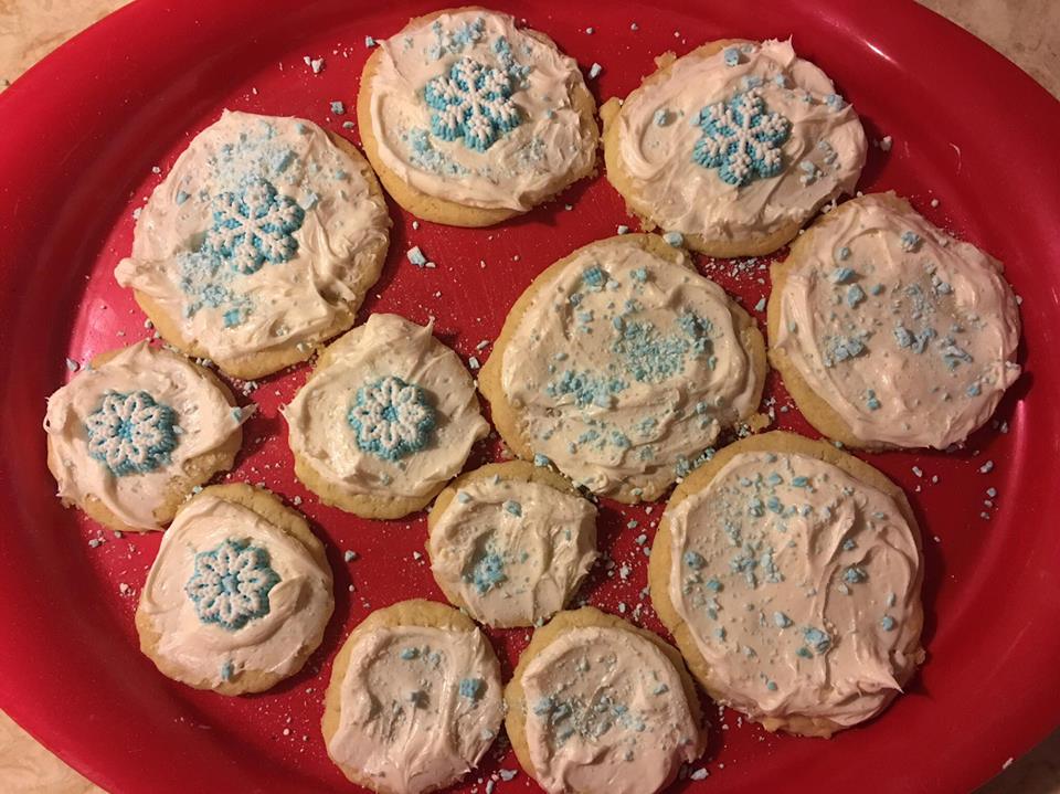 easy-snowflake-sugar-cookies-bakewithbetty-5